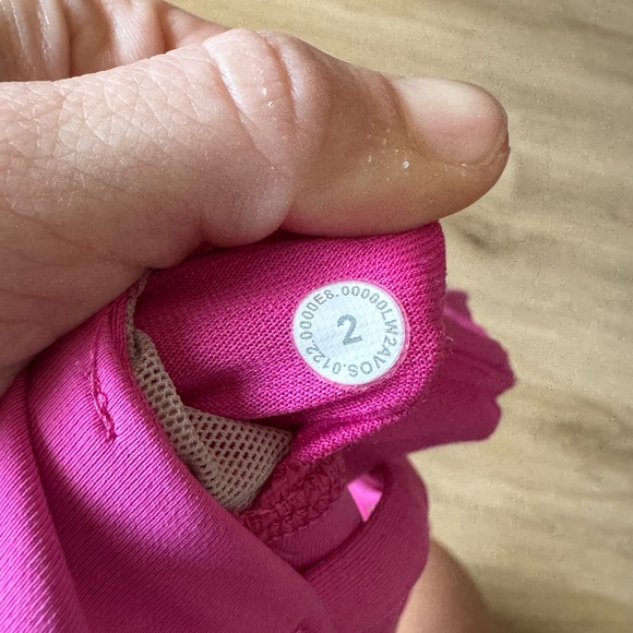 Virtually brand new lululemon longline energy sports bra - Picture 3 of 3